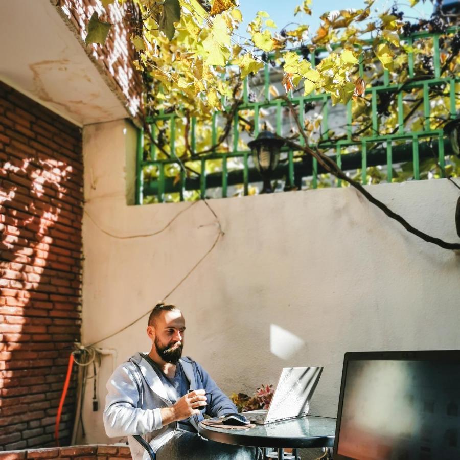 Myvibe Hotell Tbilisi Exteriör bild