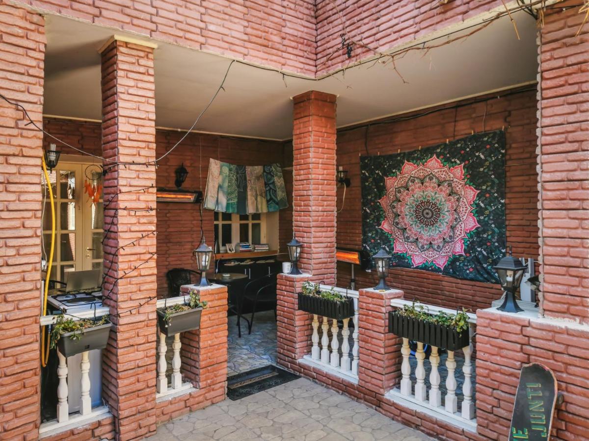 Myvibe Hotell Tbilisi Exteriör bild
